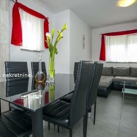 Apartman Tony Makarska Eksteriør billede